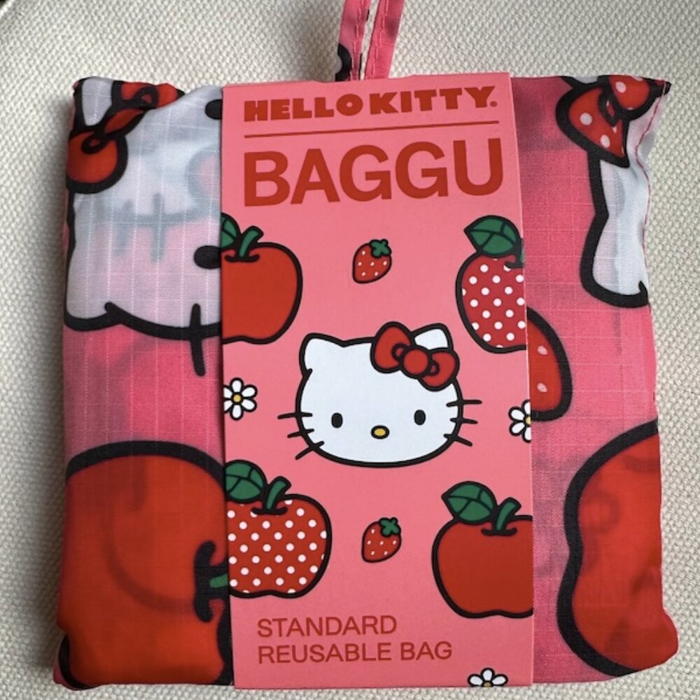 👀 RARE 👀 ~ Hello Kitty Apples Reusable Bag - Standard